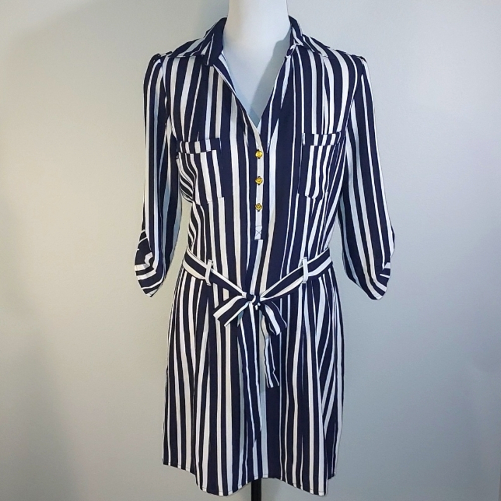 Urban Girl Navy White Stripe 3/4 Sleeve V-Neck Collared Dress Size Medium NWT